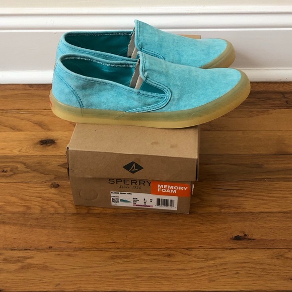 New In Box! Sperry Slip-On Sneaker With Memory Foam In Fun Turquoise Color - Picture 9 of 15